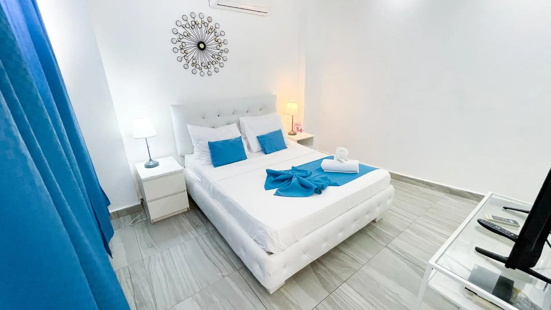 Vacation Hotel Ducassi Suites Studios Beach Club & Spa Punta Cana 5*,  Den Dominikanske Republik