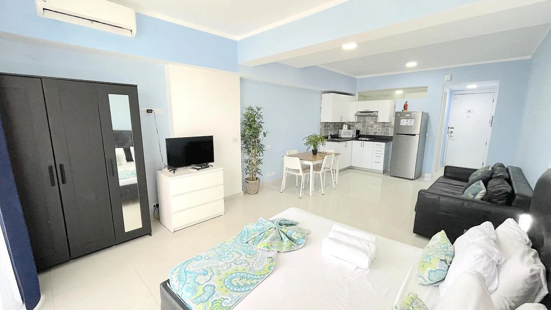 Vacation Hotel Ducassi Suites Studios Beach Club & Spa Punta Cana 5*,  Den Dominikanske Republik